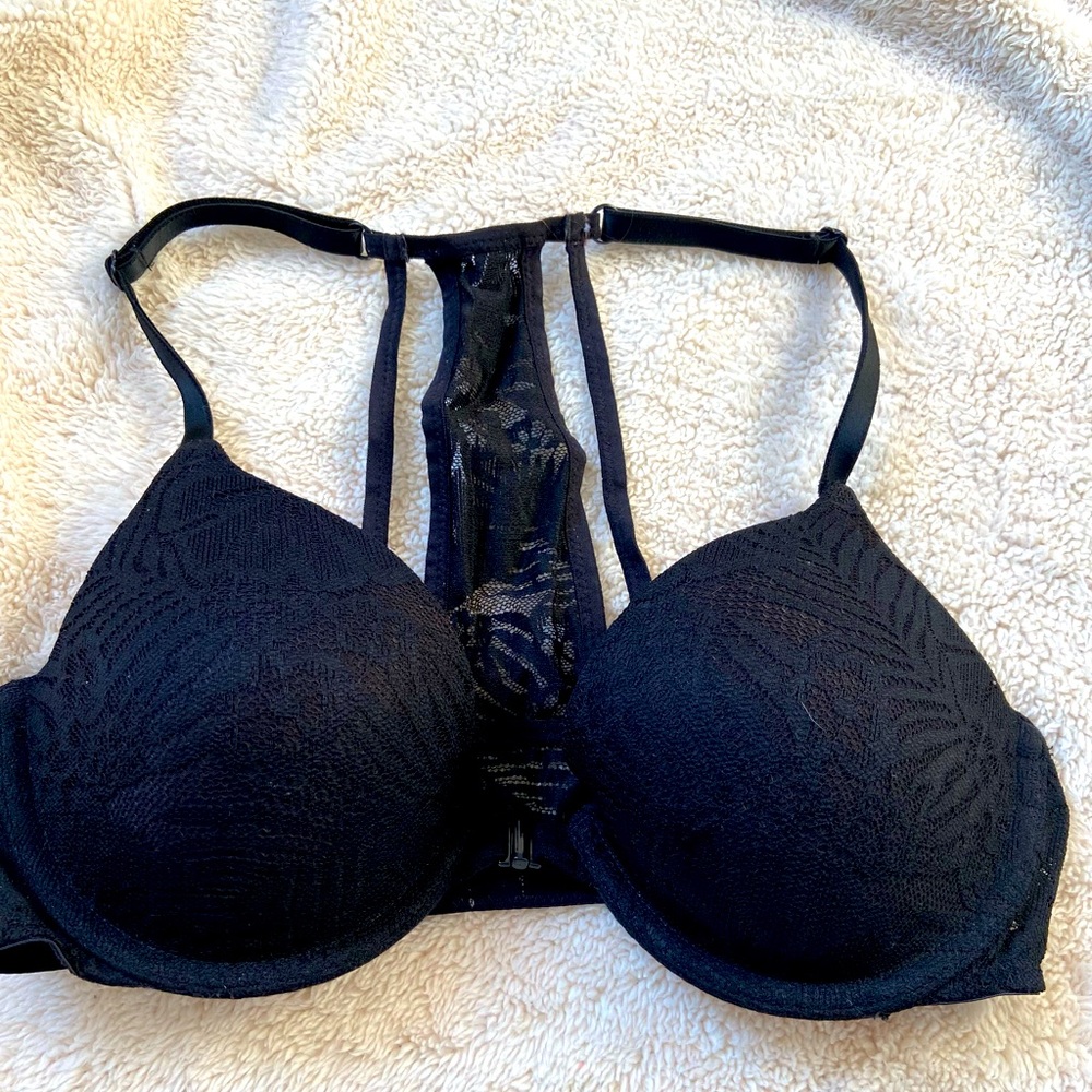 PINK front close black bra 32C